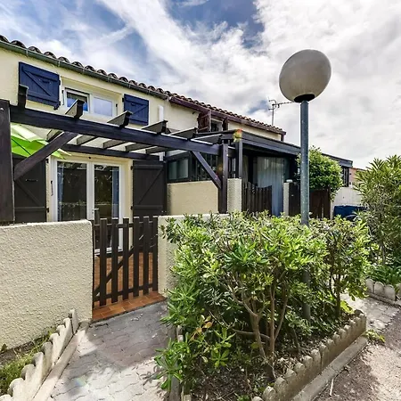 Maison De 2 A Cyprien A 300 M De La Avec Jardin Amenage Et Wifi Hébergement de vacances *