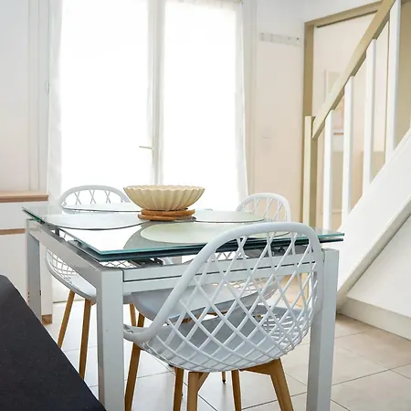 Maison Accueillante A Saint-cyprien - Terrasse Et Jardin